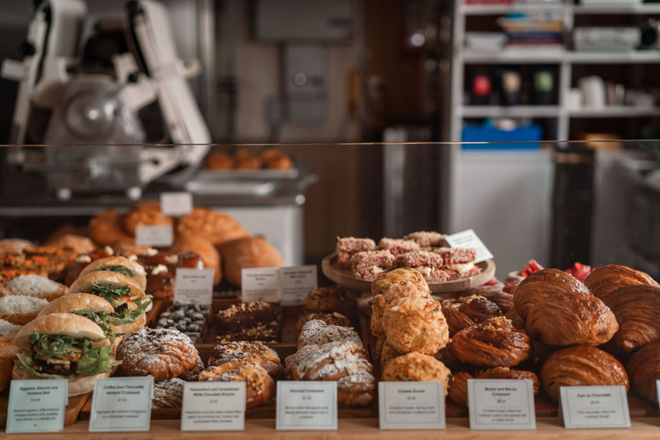 Brownbutter241006 COURTZE 49