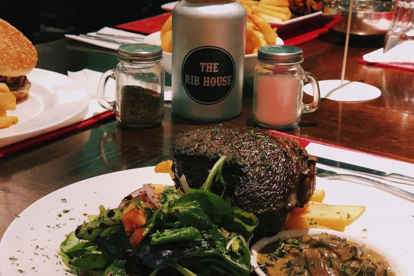 wes rib house