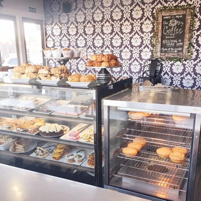 White pear cafe